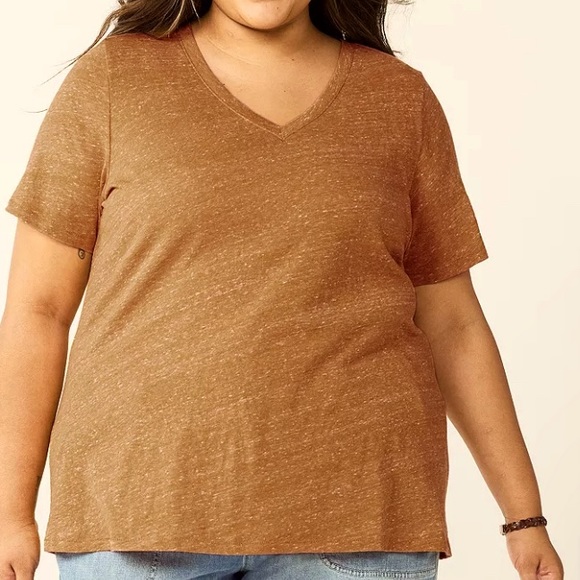 🤩3/$15🤩  SONOMA Everyday Tee V-Neck Color is Texture Brown NEW - Picture 1 of 1